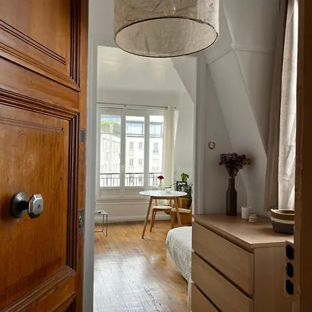 Studio Junot - Montmartre Avec La Tour Eiffel *