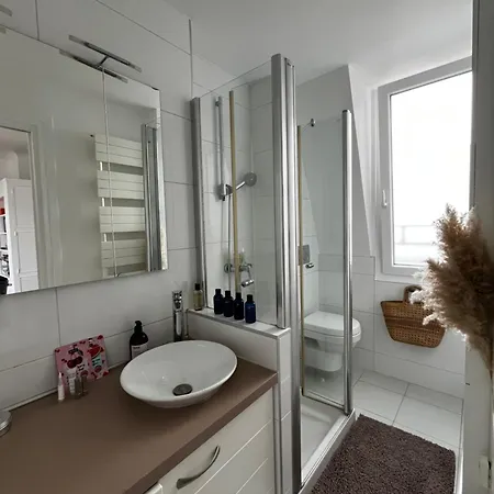 Apartment Studio Junot - Montmartre Avec La Tour Eiffel *