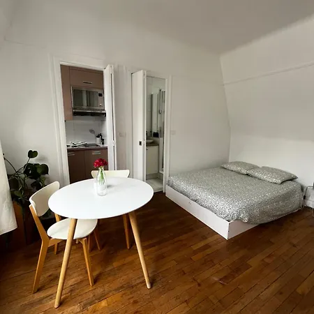 Studio Junot - Montmartre Avec La Tour Eiffel Paris
